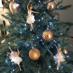 ballerina kerstdecoratie Goodwill wit balletgeschenk